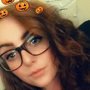 Meet your Posher, Madeline